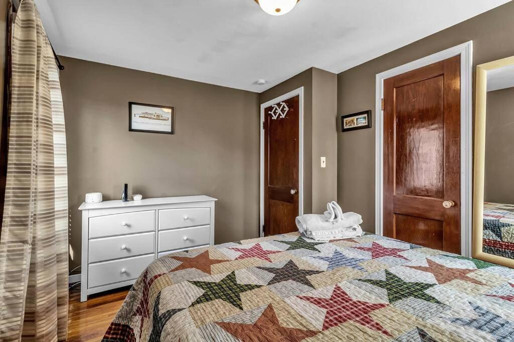Gorgeous 2 Queen Bedroom Apartment In North Buffalo With 70 Inch Tv Dış mekan fotoğraf
